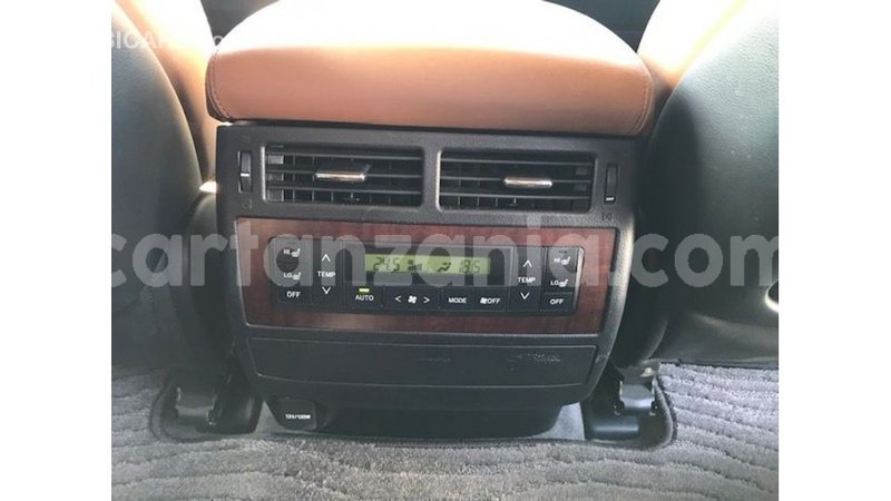 Big with watermark toyota land cruiser arusha import dubai 8599