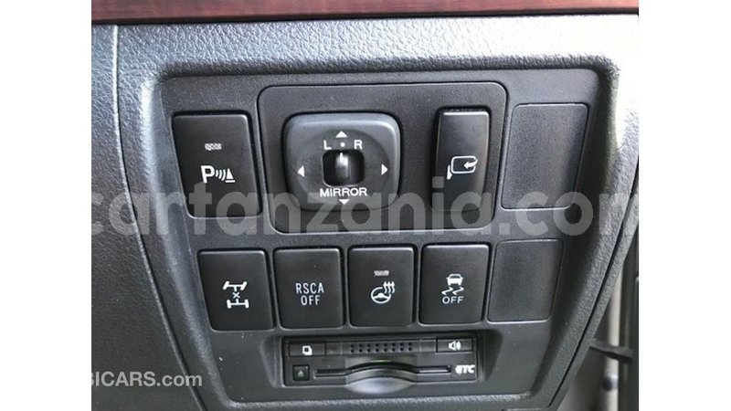 Big with watermark toyota land cruiser arusha import dubai 8599