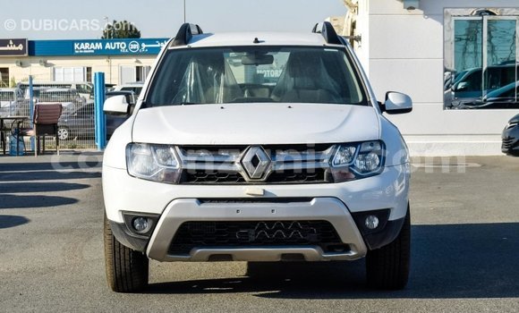 Nunua Imported Renault Duster Nyeupe Gari ndani ya Import - Dubai nchini Arusha Nunua Imported Renault Duster Nyeupe Gari ndani ya Import - Dubai nchini Arusha