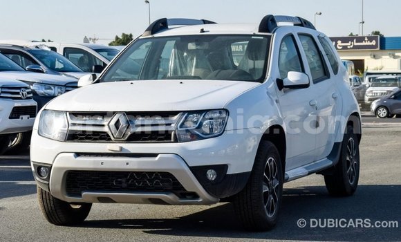 Nunua Imported Renault Duster Nyeupe Gari ndani ya Import - Dubai nchini Arusha Nunua Imported Renault Duster Nyeupe Gari ndani ya Import - Dubai nchini Arusha