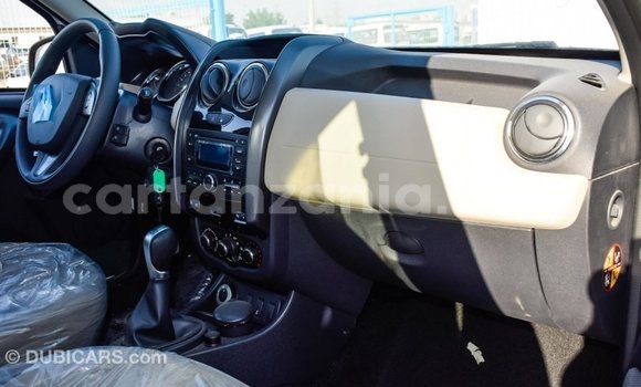 Nunua Imported Renault Duster Nyeupe Gari ndani ya Import - Dubai nchini Arusha Nunua Imported Renault Duster Nyeupe Gari ndani ya Import - Dubai nchini Arusha