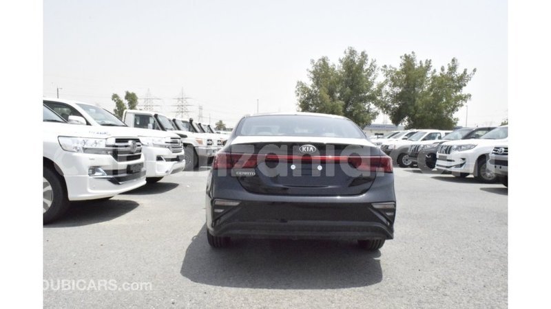 Big with watermark kia cerato arusha import dubai 8605