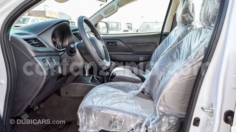 Big with watermark mitsubishi l200 arusha import dubai 8609