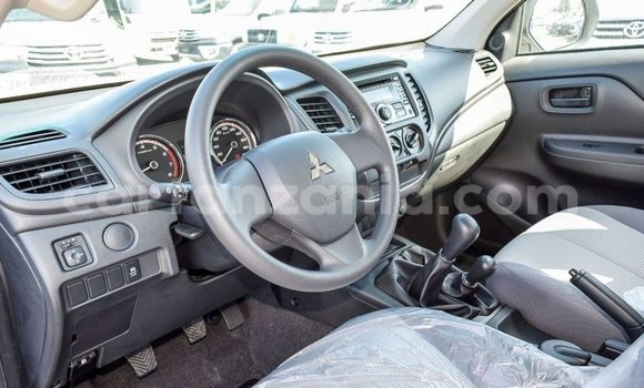 Buy Import Mitsubishi L200 White Car in Import - Dubai in Arusha Buy Import Mitsubishi L200 White Car in Import - Dubai in Arusha