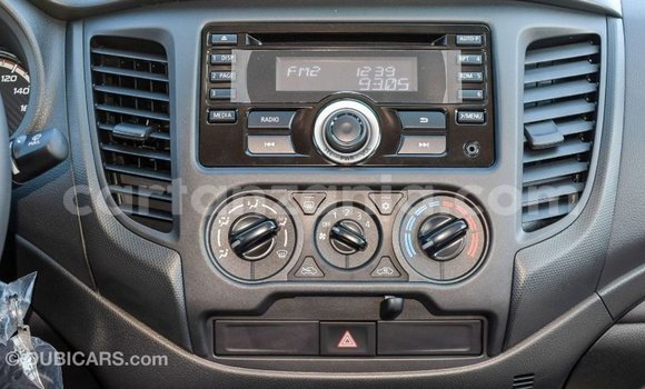 Buy Import Mitsubishi L200 White Car in Import - Dubai in Arusha Buy Import Mitsubishi L200 White Car in Import - Dubai in Arusha