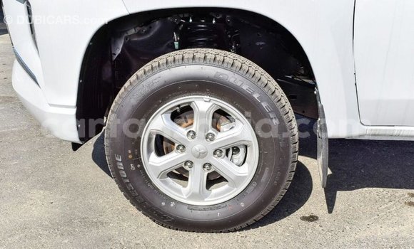 Buy Import Mitsubishi L200 White Car in Import - Dubai in Arusha Buy Import Mitsubishi L200 White Car in Import - Dubai in Arusha