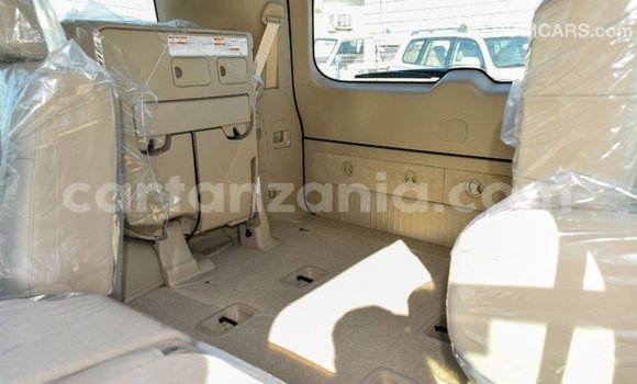 Buy Import Toyota Land Cruiser Black Car in Import - Dubai in Arusha Buy Import Toyota Land Cruiser Black Car in Import - Dubai in Arusha