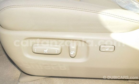 Buy Import Toyota Land Cruiser Black Car in Import - Dubai in Arusha Buy Import Toyota Land Cruiser Black Car in Import - Dubai in Arusha