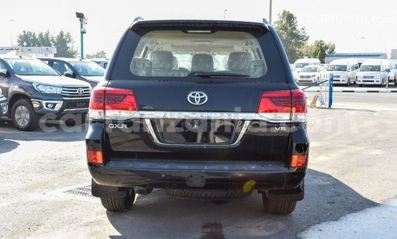 Buy Import Toyota Land Cruiser Black Car in Import - Dubai in Arusha Buy Import Toyota Land Cruiser Black Car in Import - Dubai in Arusha