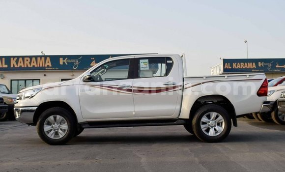 Buy Import Toyota Hilux White Car in Import - Dubai in Arusha Buy Import Toyota Hilux White Car in Import - Dubai in Arusha