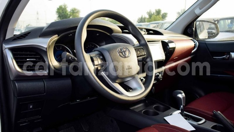 Big with watermark toyota hilux arusha import dubai 8622