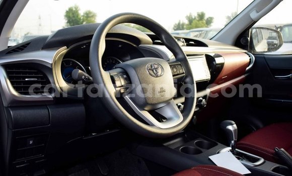 Buy Import Toyota Hilux White Car in Import - Dubai in Arusha Buy Import Toyota Hilux White Car in Import - Dubai in Arusha