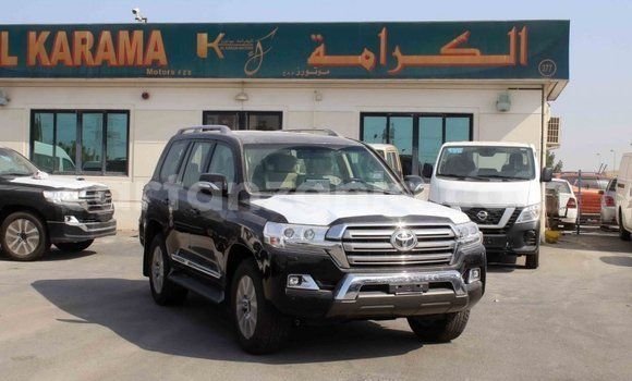 Buy Import Toyota Land Cruiser Black Car in Import - Dubai in Arusha Buy Import Toyota Land Cruiser Black Car in Import - Dubai in Arusha