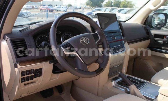 Buy Import Toyota Land Cruiser Black Car in Import - Dubai in Arusha Buy Import Toyota Land Cruiser Black Car in Import - Dubai in Arusha