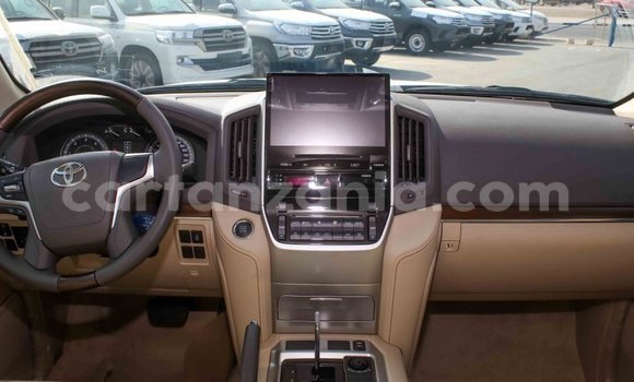 Buy Import Toyota Land Cruiser Black Car in Import - Dubai in Arusha Buy Import Toyota Land Cruiser Black Car in Import - Dubai in Arusha
