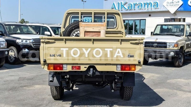 Big with watermark toyota land cruiser arusha import dubai 8625