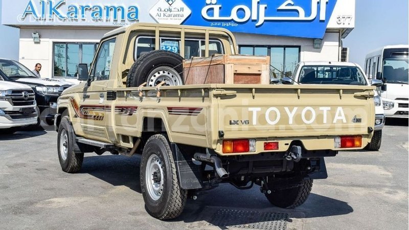 Big with watermark toyota land cruiser arusha import dubai 8625
