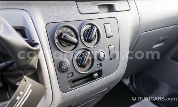 Buy Import Nissan Urvan White Car in Import - Dubai in Arusha Buy Import Nissan Urvan White Car in Import - Dubai in Arusha