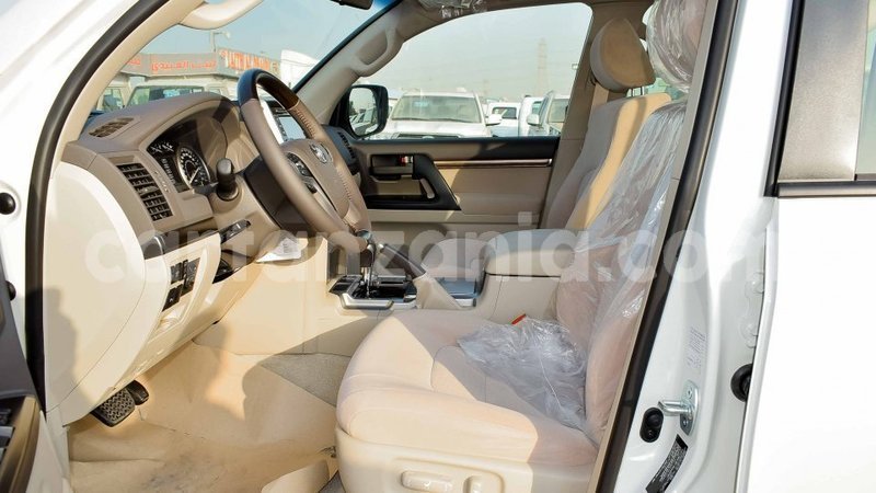 Big with watermark toyota land cruiser arusha import dubai 8627
