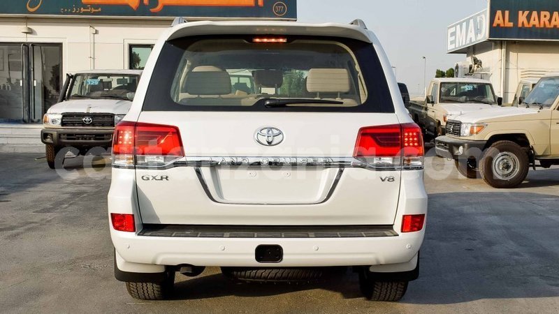 Big with watermark toyota land cruiser arusha import dubai 8627