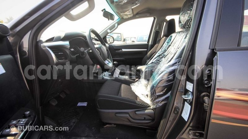 Big with watermark toyota hilux arusha import dubai 8630