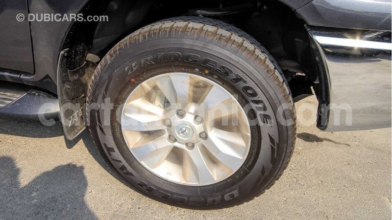 Big with watermark toyota hilux arusha import dubai 8630