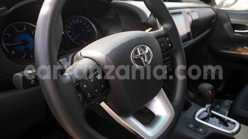 Big with watermark toyota hilux arusha import dubai 8631
