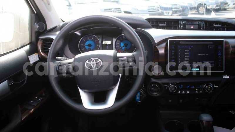 Big with watermark toyota hilux arusha import dubai 8631