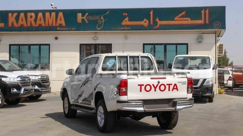 Big with watermark toyota hilux arusha import dubai 8631
