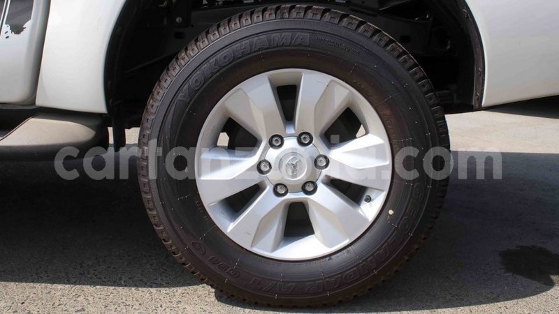 Big with watermark toyota hilux arusha import dubai 8631