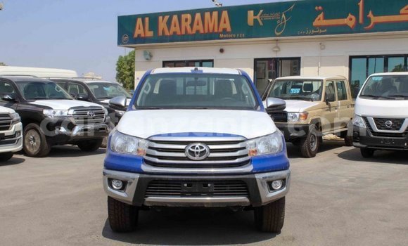 Nunua Imported Toyota Hilux Bluu Gari ndani ya Import - Dubai nchini Arusha Nunua Imported Toyota Hilux Bluu Gari ndani ya Import - Dubai nchini Arusha