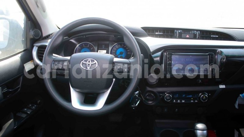 Big with watermark toyota hilux arusha import dubai 8638