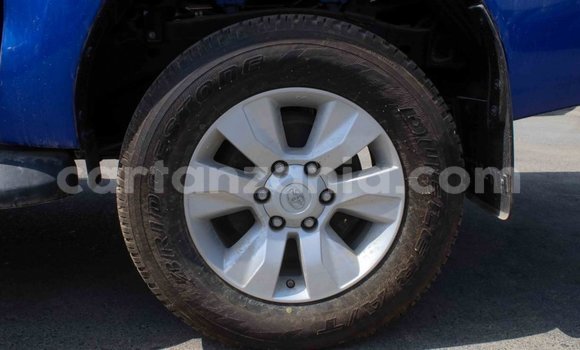 Nunua Imported Toyota Hilux Bluu Gari ndani ya Import - Dubai nchini Arusha Nunua Imported Toyota Hilux Bluu Gari ndani ya Import - Dubai nchini Arusha