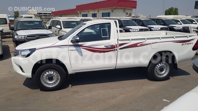 Big with watermark toyota hilux arusha import dubai 8641
