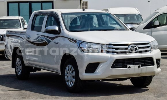Buy Import Toyota Hilux White Car in Import - Dubai in Arusha Buy Import Toyota Hilux White Car in Import - Dubai in Arusha