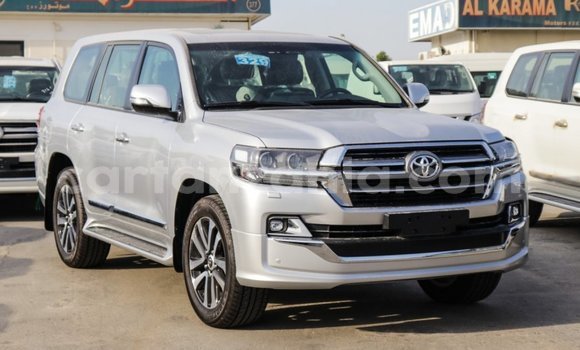 Nunua Imported Toyota Land Cruiser Nyingine Gari ndani ya Import - Dubai nchini Arusha Nunua Imported Toyota Land Cruiser Nyingine Gari ndani ya Import - Dubai nchini Arusha