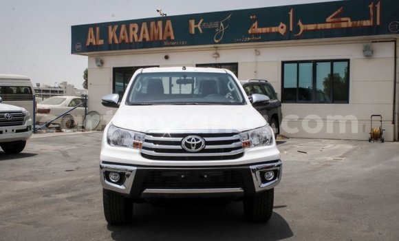 Buy Import Toyota Hilux White Car in Import - Dubai in Arusha Buy Import Toyota Hilux White Car in Import - Dubai in Arusha