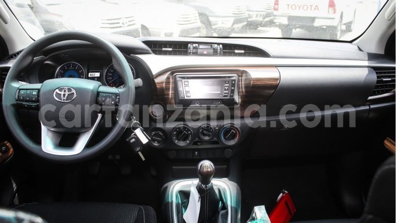 Big with watermark toyota hilux arusha import dubai 8648
