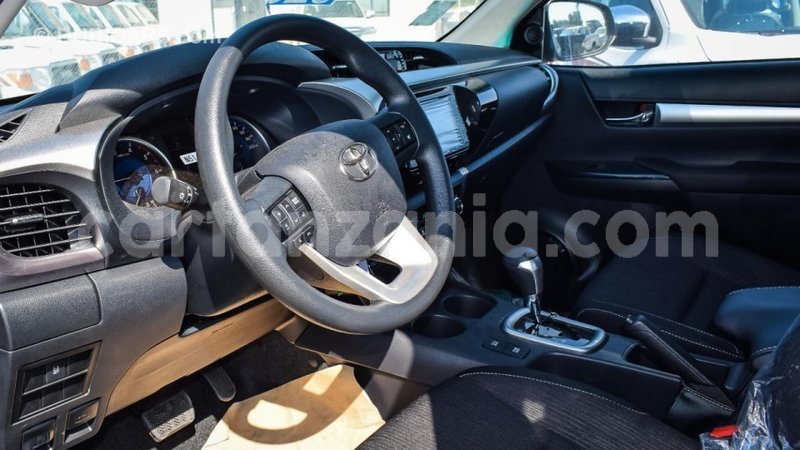 Big with watermark toyota hilux arusha import dubai 8649
