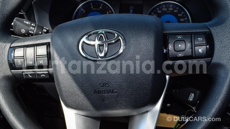 Big with watermark toyota hilux arusha import dubai 8649