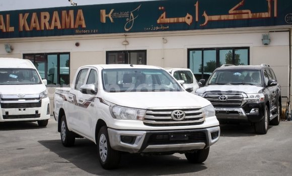 Buy Import Toyota Hilux White Car in Import - Dubai in Arusha Buy Import Toyota Hilux White Car in Import - Dubai in Arusha