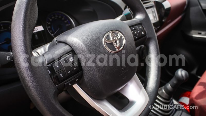 Big with watermark toyota hilux arusha import dubai 8650