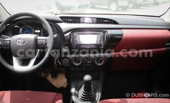 Buy Import Toyota Hilux White Car in Import - Dubai in Arusha Buy Import Toyota Hilux White Car in Import - Dubai in Arusha