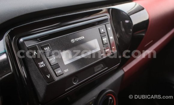 Buy Import Toyota Hilux White Car in Import - Dubai in Arusha Buy Import Toyota Hilux White Car in Import - Dubai in Arusha