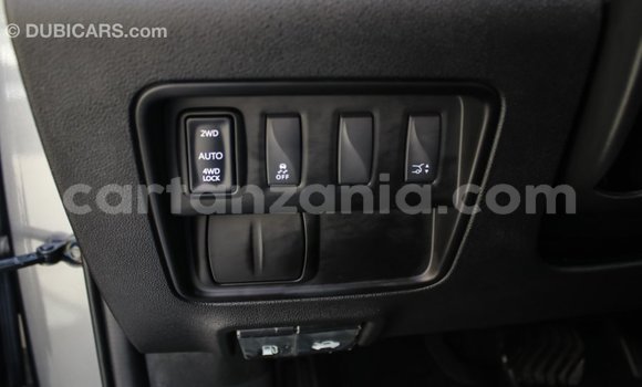 Nunua Imported Renault Koleos Nyeusi Gari ndani ya Import - Dubai nchini Arusha Nunua Imported Renault Koleos Nyeusi Gari ndani ya Import - Dubai nchini Arusha