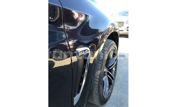 Nunua Imported BMW X6 Bluu Gari ndani ya Import - Dubai nchini Arusha Nunua Imported BMW X6 Bluu Gari ndani ya Import - Dubai nchini Arusha