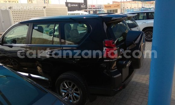 Nunua Imported Toyota Prado Nyeusi Gari ndani ya Import - Dubai nchini Arusha Nunua Imported Toyota Prado Nyeusi Gari ndani ya Import - Dubai nchini Arusha