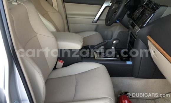 Nunua Imported Toyota Prado Nyeusi Gari ndani ya Import - Dubai nchini Arusha Nunua Imported Toyota Prado Nyeusi Gari ndani ya Import - Dubai nchini Arusha
