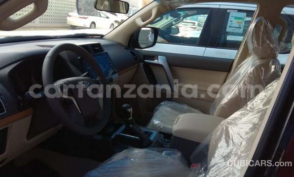 Nunua Imported Toyota Prado Nyeusi Gari ndani ya Import - Dubai nchini Arusha Nunua Imported Toyota Prado Nyeusi Gari ndani ya Import - Dubai nchini Arusha