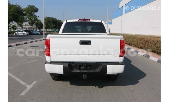 Nunua Imported Toyota Tundra Nyeupe Gari ndani ya Import - Dubai nchini Arusha Nunua Imported Toyota Tundra Nyeupe Gari ndani ya Import - Dubai nchini Arusha